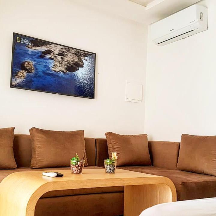 Residence Puerto Marina Corniche D'艾西拉 外观 照片