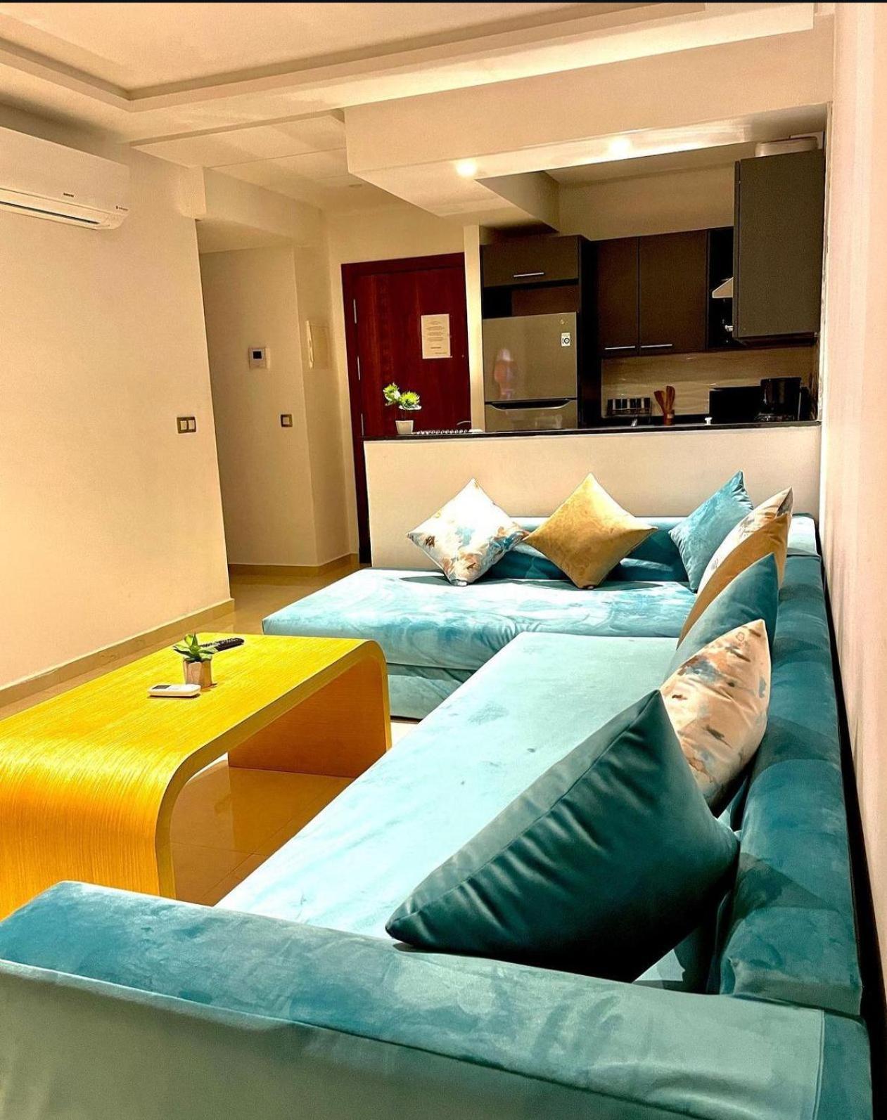 Residence Puerto Marina Corniche D'艾西拉 外观 照片