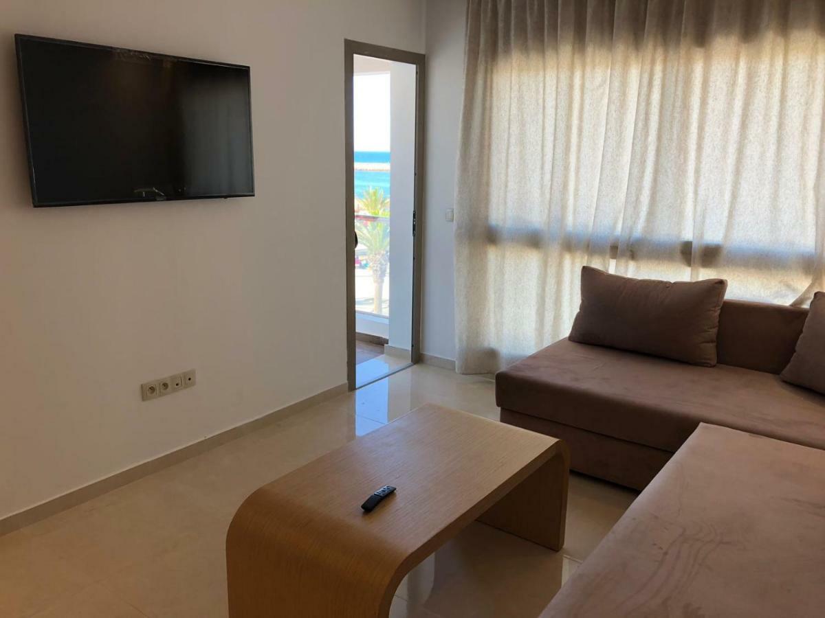 Residence Puerto Marina Corniche D'艾西拉 外观 照片