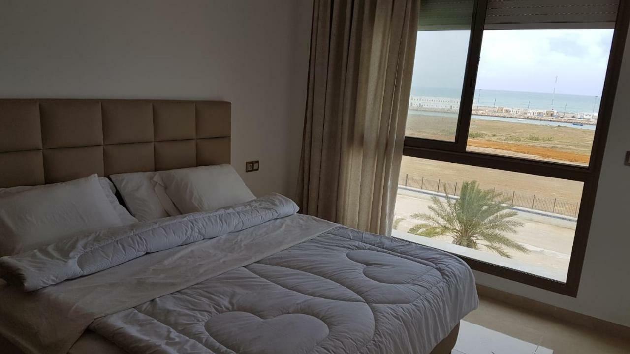 Residence Puerto Marina Corniche D'艾西拉 外观 照片